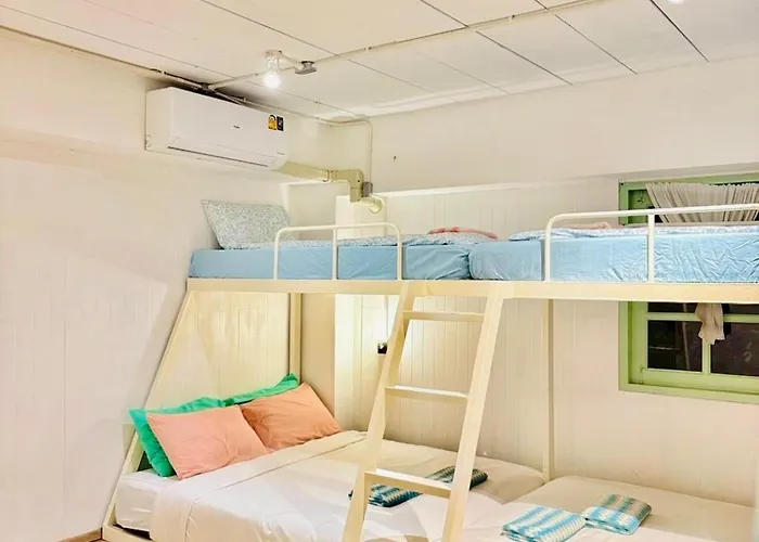 Hotel The Khaosan 5*